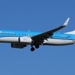 KLM 737 coming into land