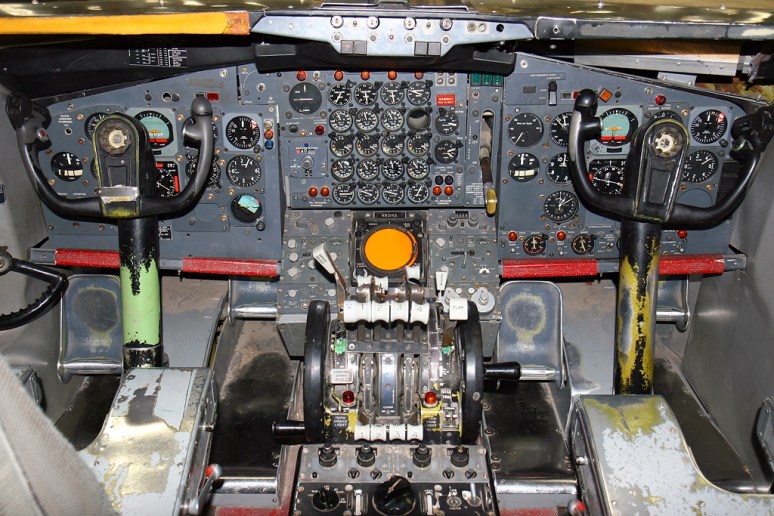 Cockpit of a 720