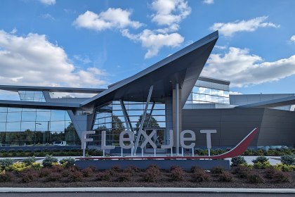 External of Flexjet Headquarters Richmond Heights, Ohio