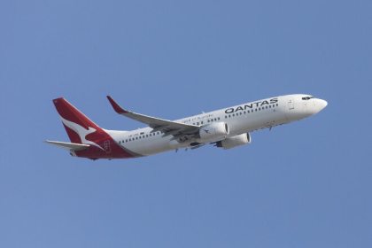 qantas qf653