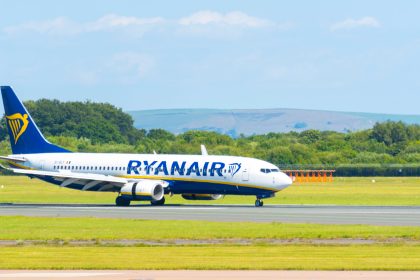 ryanair plane on runway