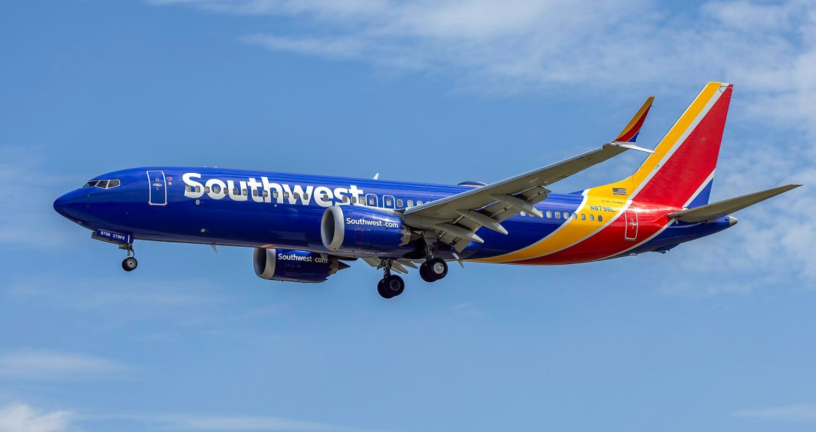 Boeing 737-MAX in Southwest livery