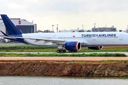 has stirred up the aviation community, Istanbul, the captain passed away, Airbus A350, Flight TK204, single-pilot operations