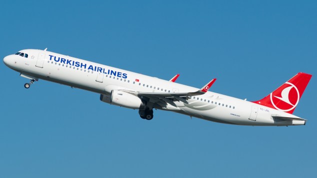 turkish airlines airplane