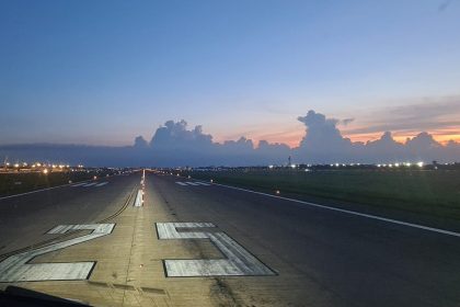 Tan Son Nhat Runway 25L